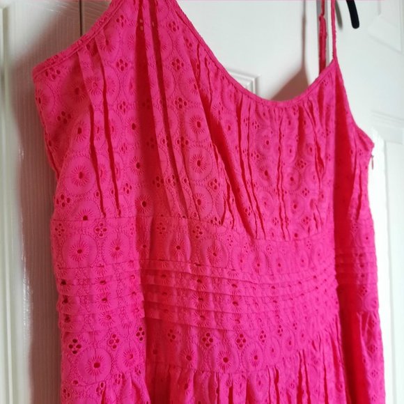 NWT HP⭐ Ann Taylor Petite Eyelet Lace Fuchsia Hot Pink Sundress Size 10P - Picture 2 of 7